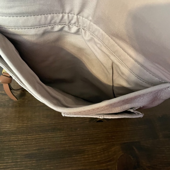 Fossil Morgan Leather Crossbody Bag - Picture 10 of 15